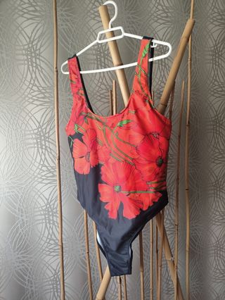 Bañador rojo y negro - Talla XL