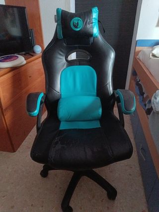 Silla Gamer Nacon - Azul y Negra