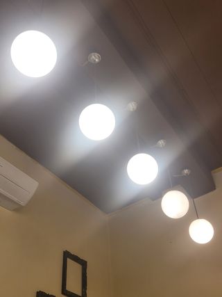  Lampade a sospensione in vetro opalino bianco