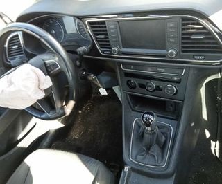 Seat 2088862 04l907445b centralita motor uce leon
