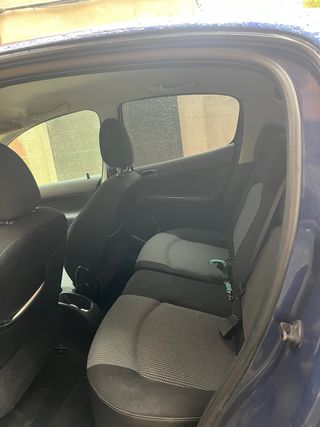 Peugeot 206 2004