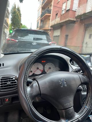 Peugeot 206 2004