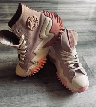 Converse Run Star Hike