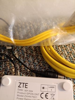 Router ONT GPON ZTE ZXHN F601 - Fibra óptica Libre