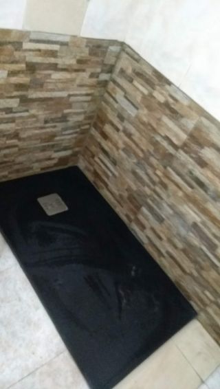 Cambio bañera por plato ducha, reforma en general.