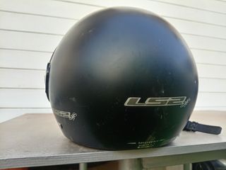 Casco moto negro mate