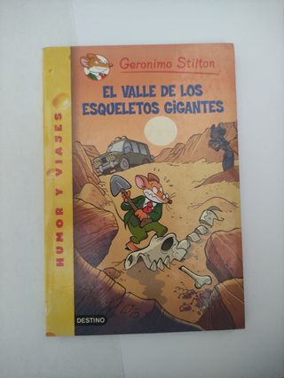 Gerónimo Stilton, el valle de los esqueletos gigan