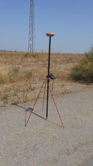 Altus NR2 - GPS GNSS RTK