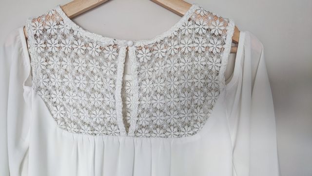 Blusa mujer con encaje Naf Naf 