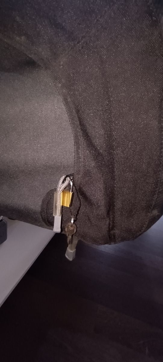 Maletero de techo plegable