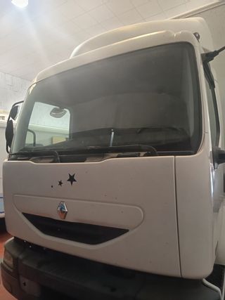 Camión Renault Milu