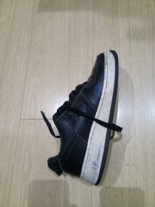 Nike Air Force 1 negras