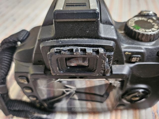 Câmera Nikon D60 peças ou reparação