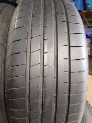 Neumáticos 235/60/R18