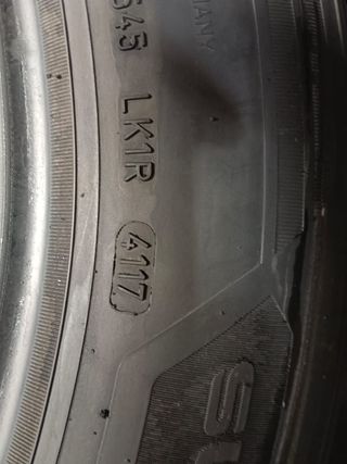 Neumáticos 235/60/R18