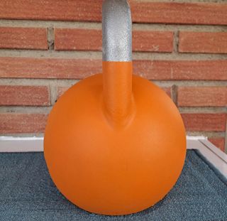 Kettlebell Pesa Rusa ZIVA 28 kg Competición