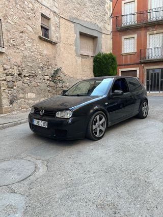 Volkswagen Golf GTI 1.8T 150cv