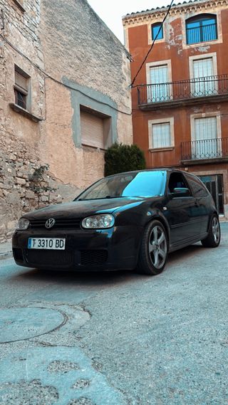 Volkswagen Golf GTI 1.8T 150cv