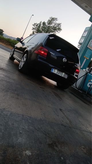 Volkswagen Golf GTI 1.8T 150cv