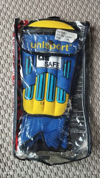 Espinilleras Uhlsport Air Safe SR