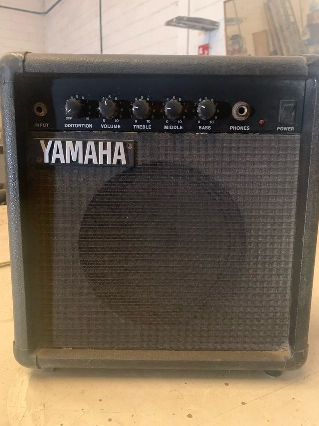 Amplificador Yamaha HY-10G III