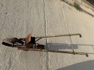Sembradora manual antigua