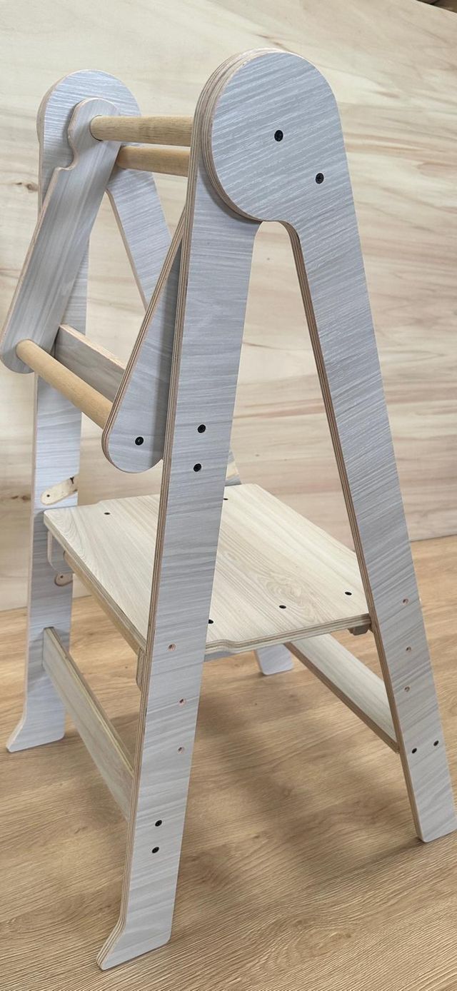 Torre infantil Montessori Multiusos