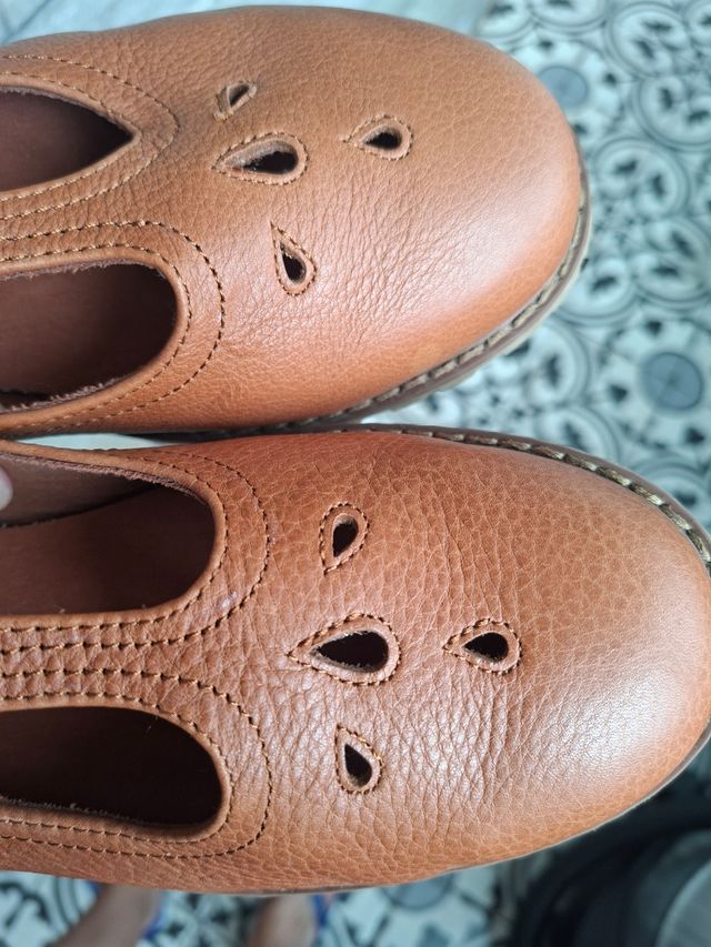 Zapatos Zara piel marrón