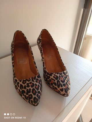 Zapatos tacón leopardo 38