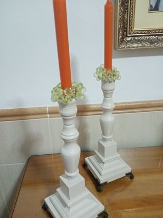 Candelabros madera vintage