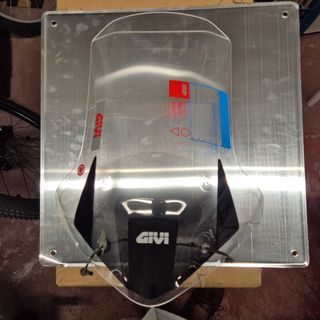 Carenado Givi Honda NC750 (2016)