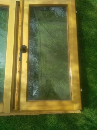 Ventana madera 2 hojas 100 x 100 