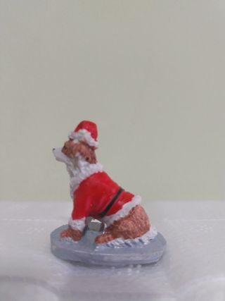 Figura Perrito Santa Navidad
