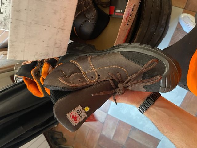 Scarpe antinfortunistiche FTG Marroni