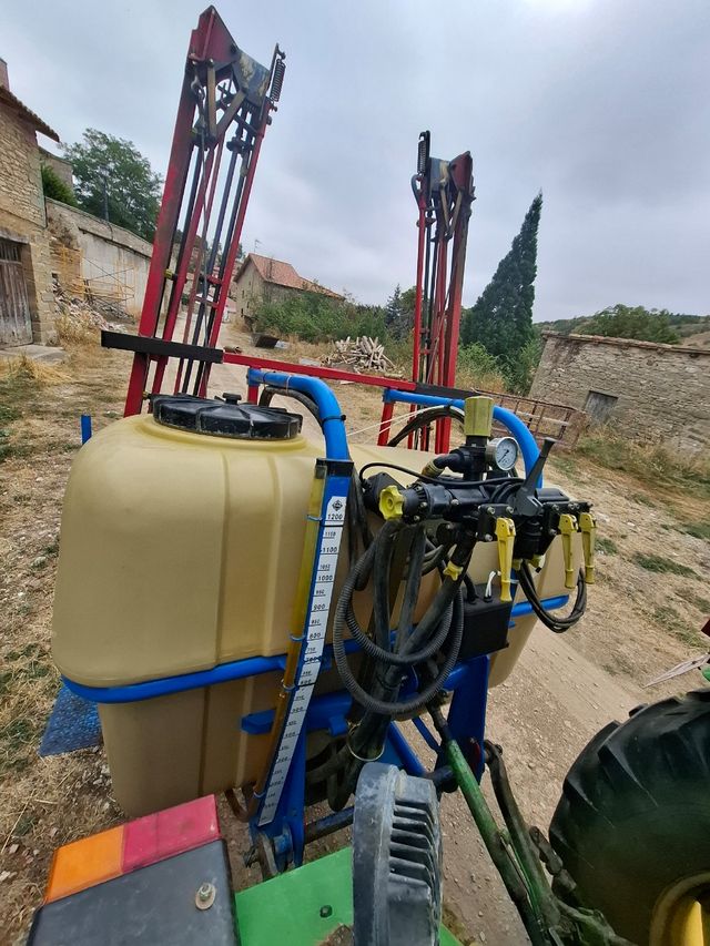 Pulverizador agrícola Aguirre