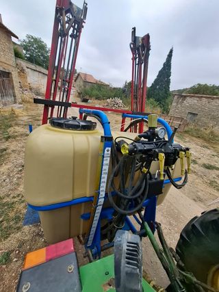 Pulverizador agrícola Aguirre
