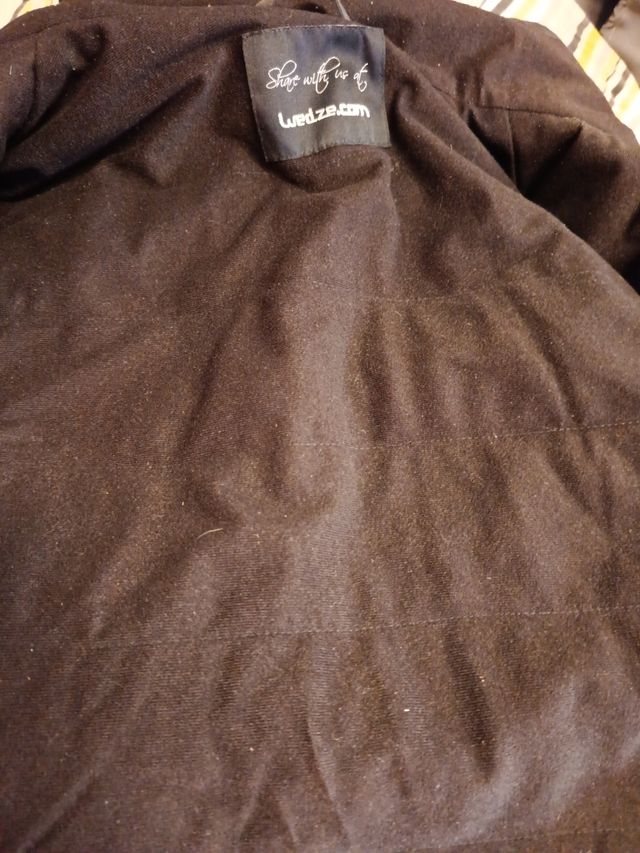 Cazadora Wedze negra.