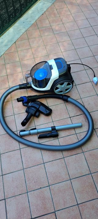 Aspirapolvere Philips PowerPro Compact 3000
