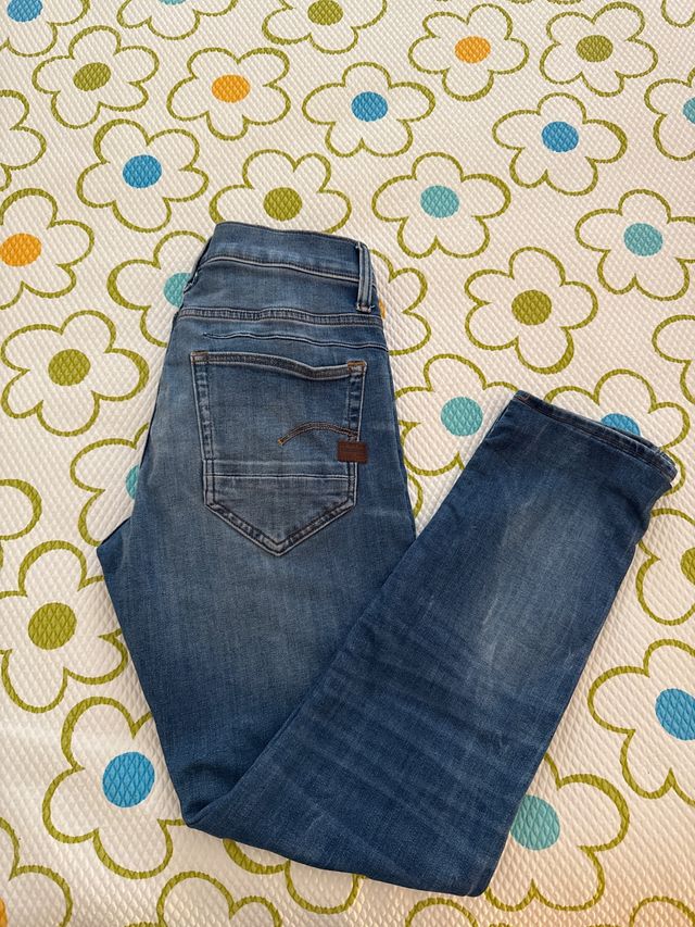 Vaqueros G-Star RAW talla 26/30