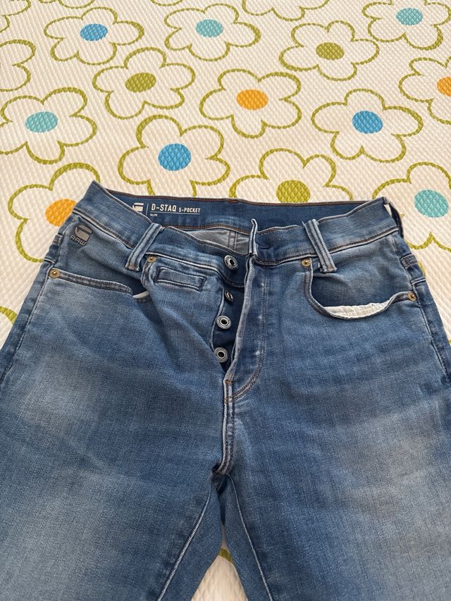 Vaqueros G-Star RAW talla 26/30