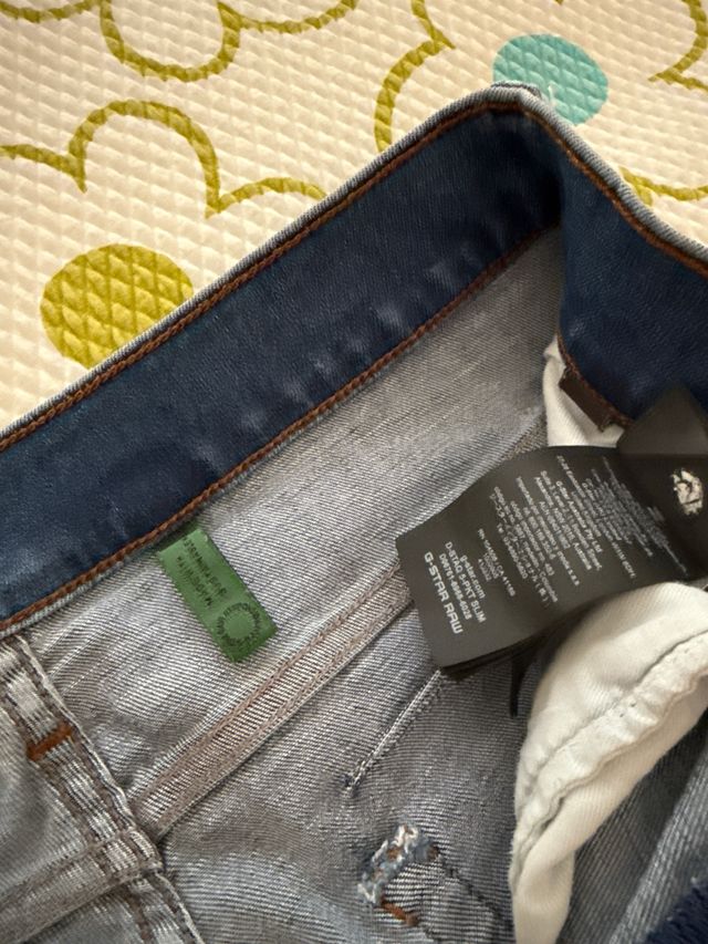 Vaqueros G-Star RAW talla 26/30