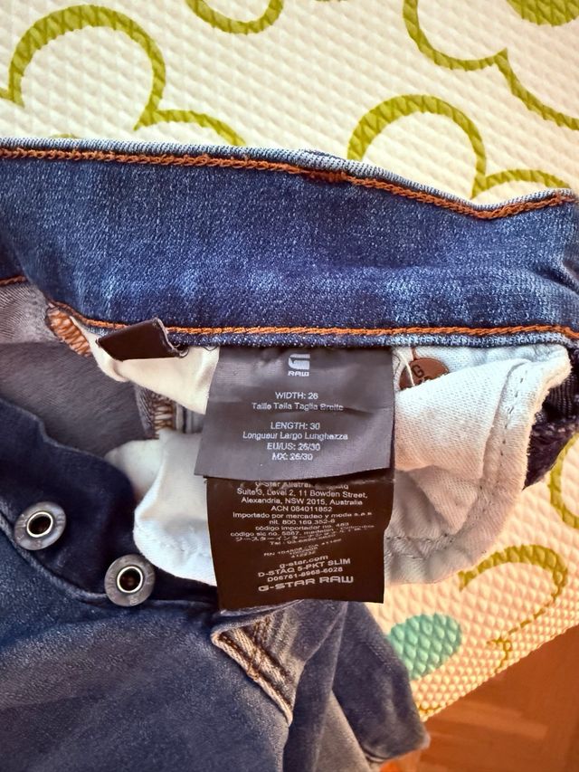 Vaqueros G-Star RAW talla 26/30