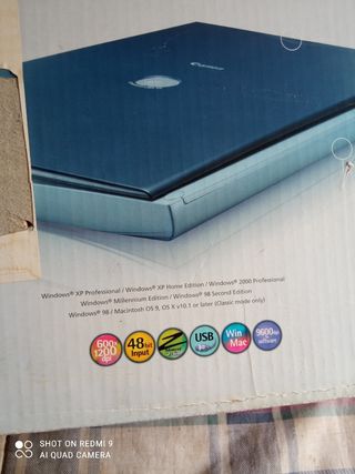 Canon CanoScan LIDE 20 - Escaner