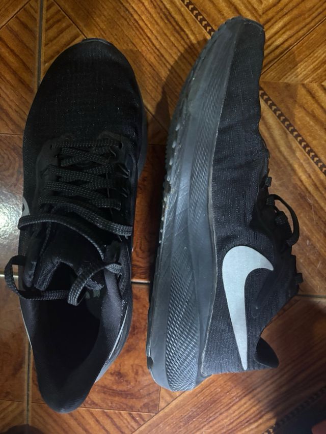 Zapatillas Nike Zoom - Negras