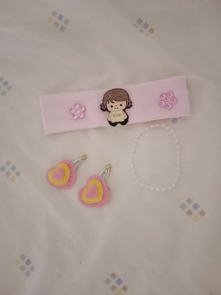 Diadema, pinzas y pulsera niña rosa