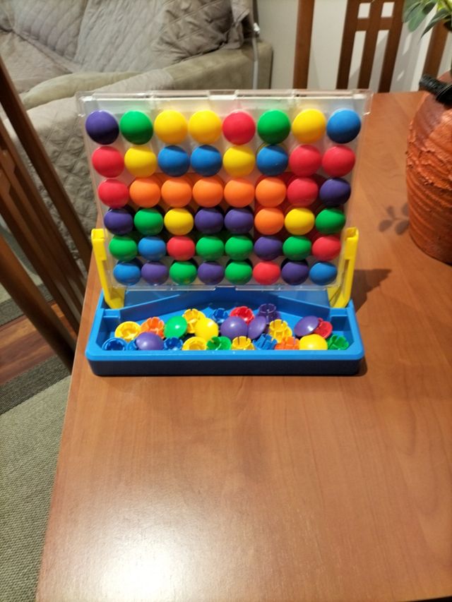 Giocattoli per gioco di punture colorate