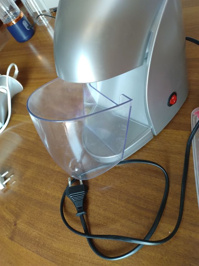 Tritaghiaccio & Vaschetta Ghiaccio