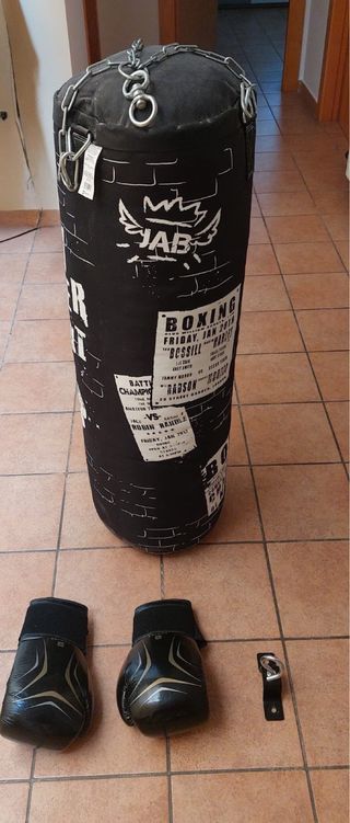 Saco boxeo + guantes: ¡A entrenar!