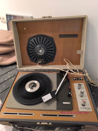 Tocadiscos Conyer vintage a negociar