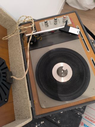 Tocadiscos Conyer vintage a negociar